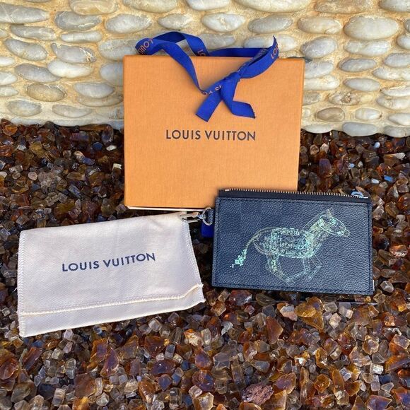 Louis Vuitton Damier Graphite Limited Edition Wild Animals Key Pouch w/COA. - Picture 1 of 13